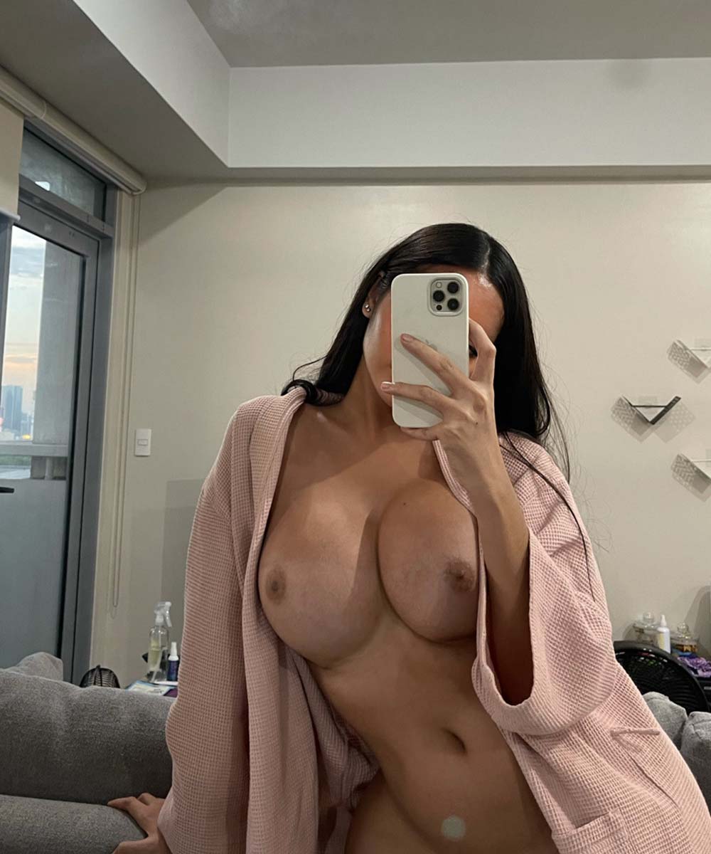 Angela Castellanos naked in Baotou
