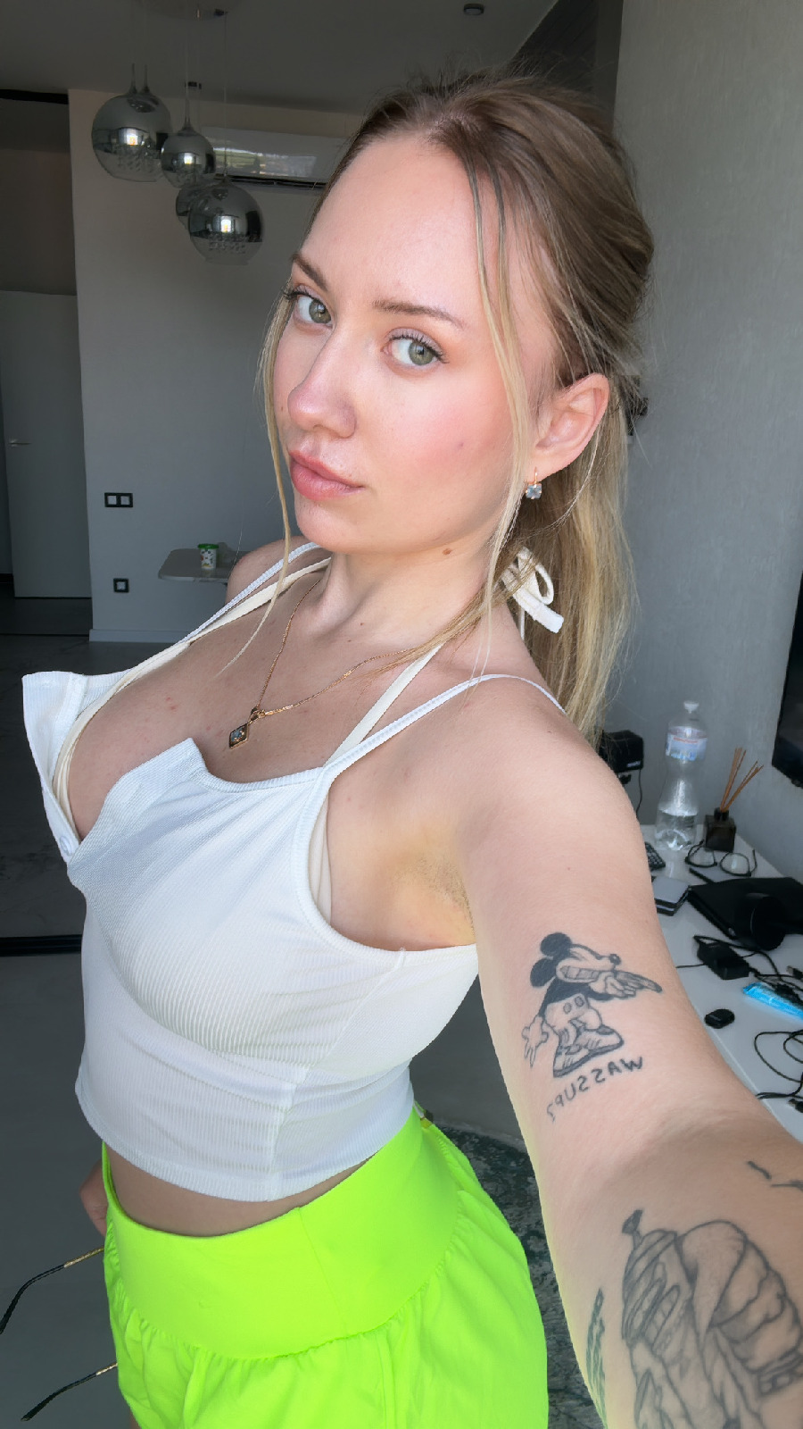 KateV in her underwear in Baotou