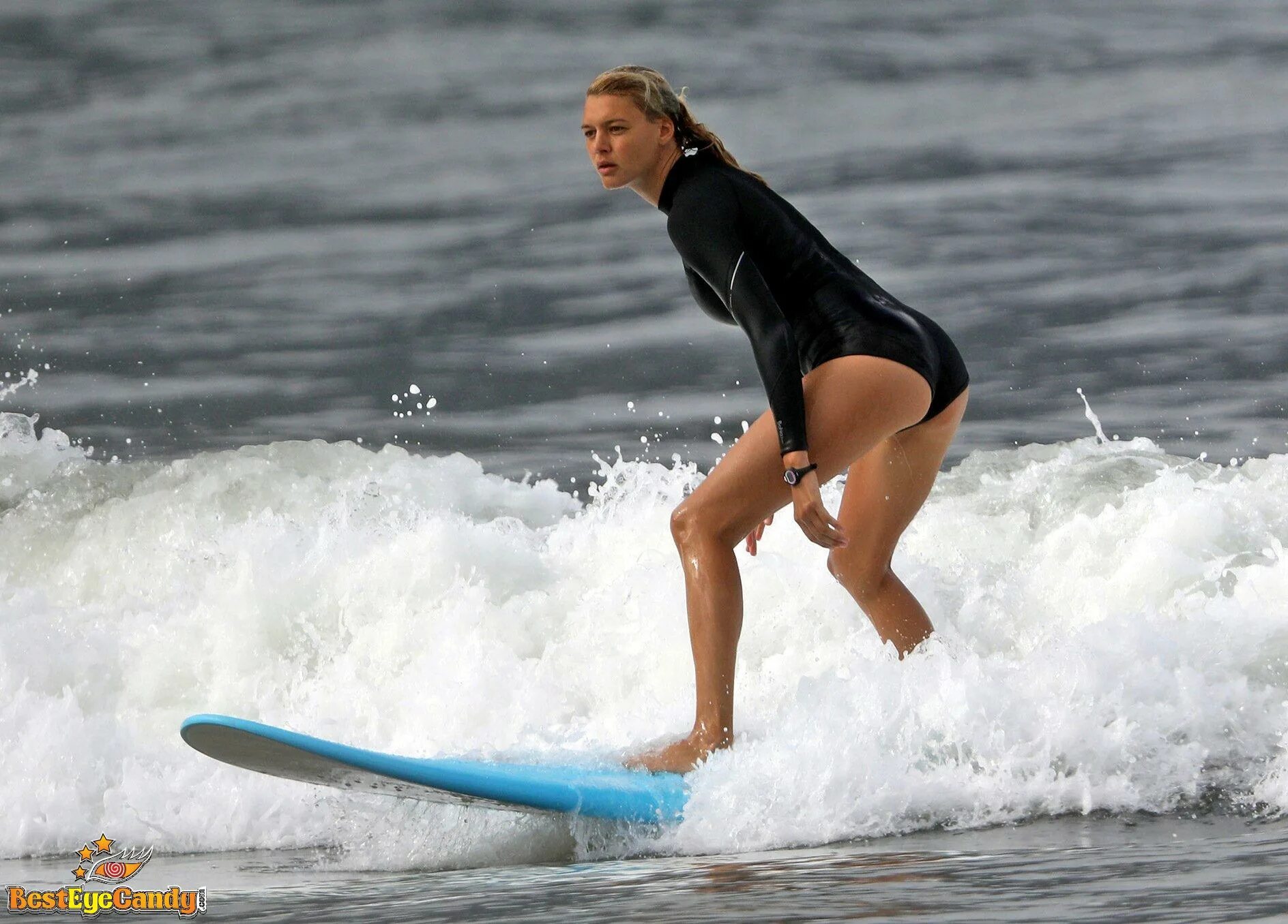 Kelly Rohrbach underwear in Baotou