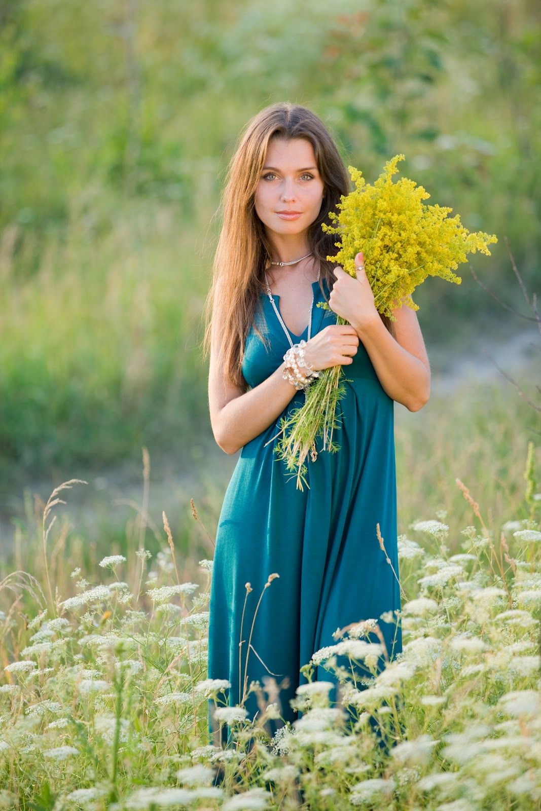 Slavic women in Baotou