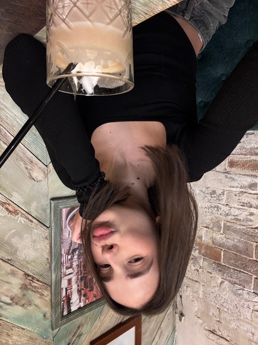 Fresh photos, fresh mood — Tina online in Baotou